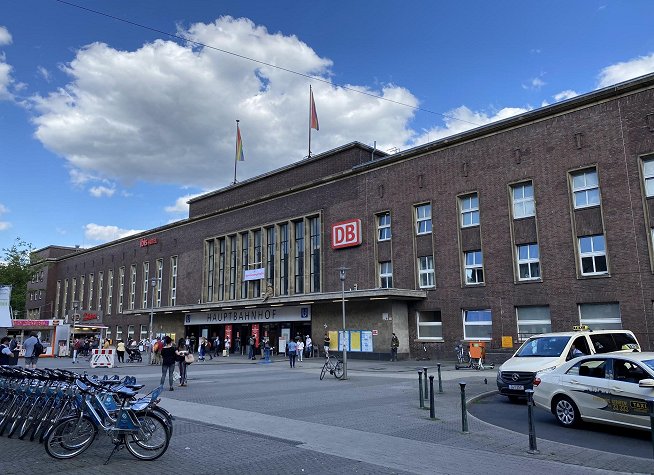 Central Station Düsseldorf photo