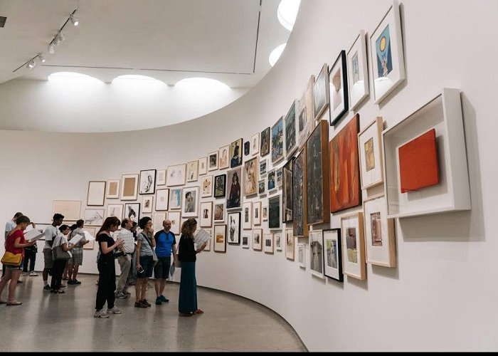 Solomon R Guggenheim Museum photo