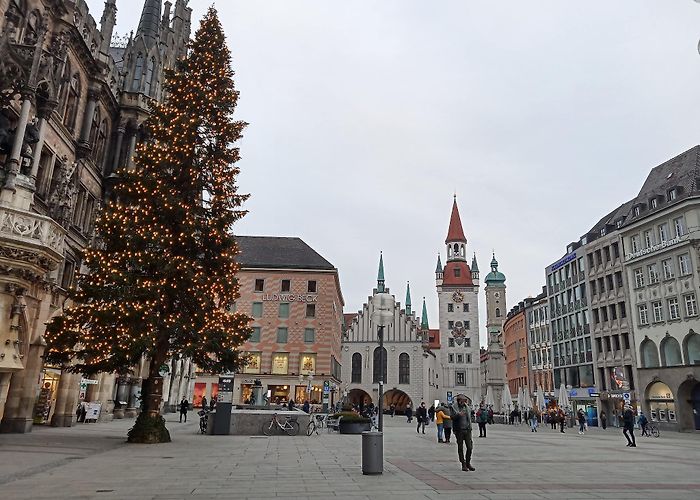 Marienplatz & Town Hall photo