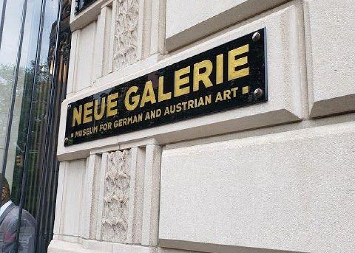 Neue Galerie New York photo