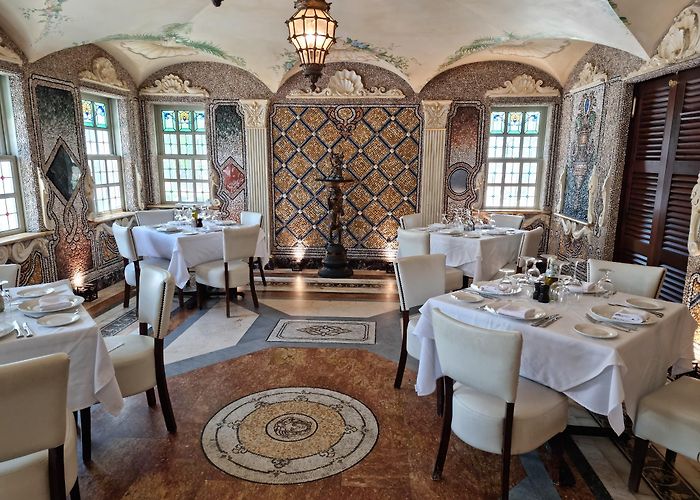 The Villa Casa Casuarina At The Former Versace Mansion photo