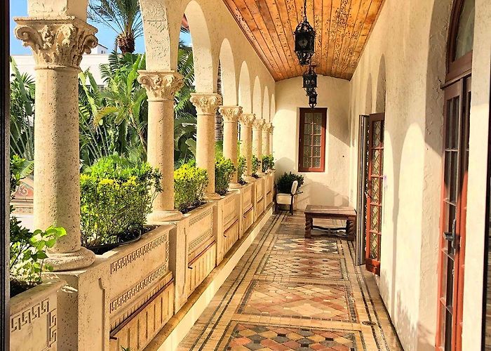 The Villa Casa Casuarina At The Former Versace Mansion photo