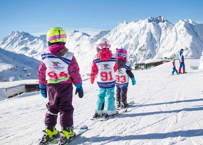 Ski Lift A2 Pardatschgratbahn ▷ Kids Ski Lessons (6-15 y.) for First Timers from 55 € - Ischgl ... photo