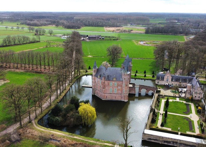 Kasteel Heeswijk Wandeling Landgoed Kasteel Heeswijk - Bernheze photo