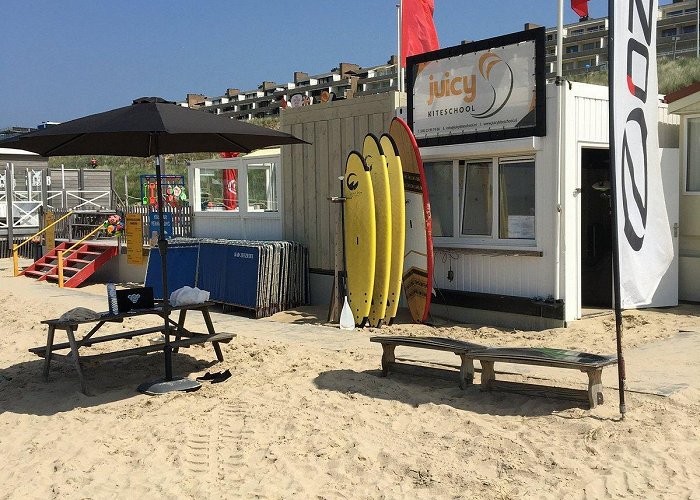 Prins Hendrik De Zeevaarder Juicy Kiteschool (Egmond aan Zee, The Netherlands): Hours, Address ... photo