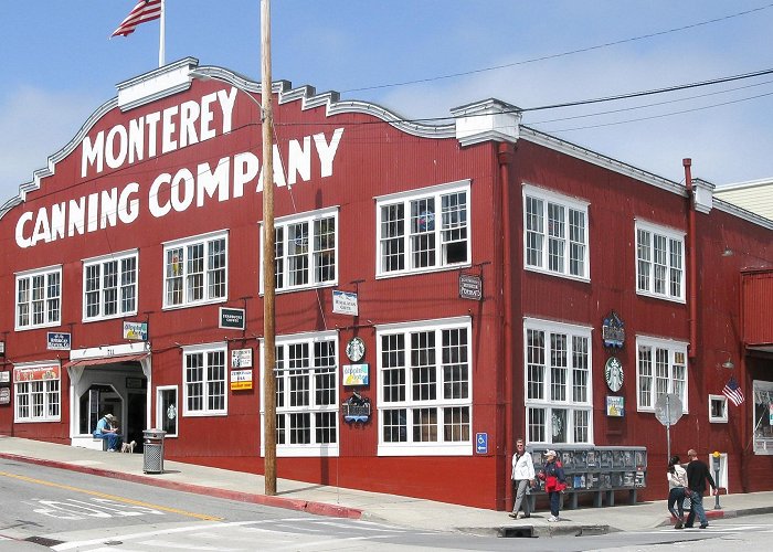 Cannery Row What to Do, See, and Eat on Cannery Row in Monterey, CA | Via photo