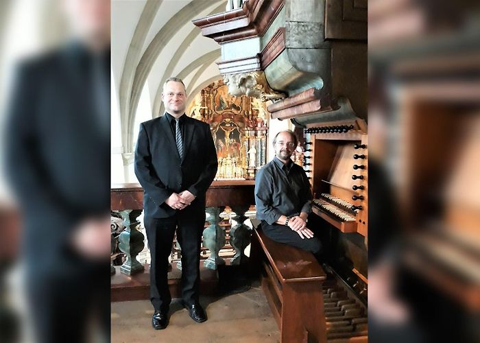 Zwilbroek Feestelijke muziek voor trompet en orgel in de Barokkerk Zwilbroek ... photo