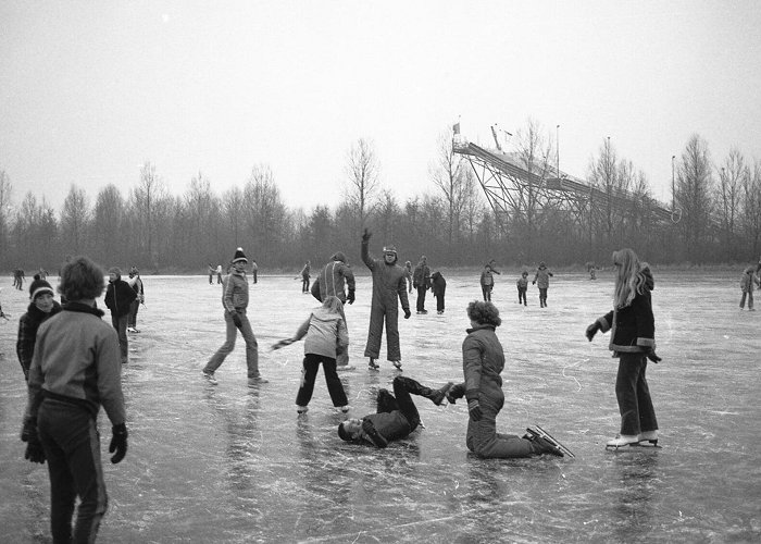 Arnolduspark Schaatsen bij het Arnolduspark 1978 - HCnieuws | Nieuws uit de ... photo