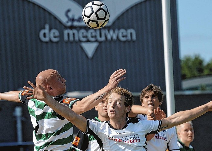 Korfbalvereniging ""De Meeuwen"" Fractie Wij Putten stelt vragen rondom uitstel bouw nieuwe ... photo