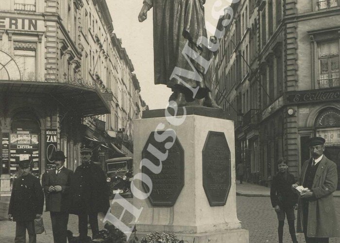 Gabrielle Petit Gabrielle Petit Monument - MAIN – Manitoba Archival Information ... photo