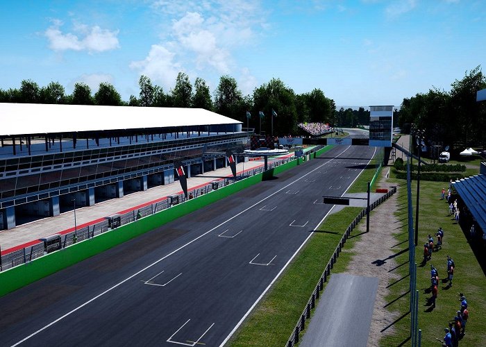 Monza Circuit Autodromo Nazionale Monza Track Guide - Coach Dave Academy photo