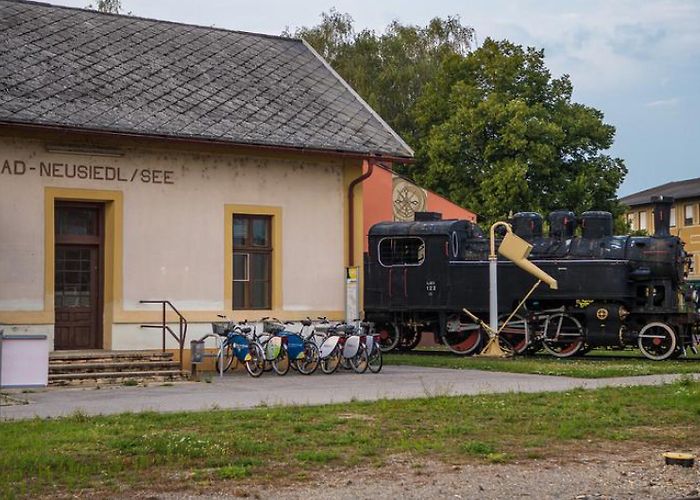 Bahnhof Bad Neusiedl am See Neusiedler Seebahn: Bahnstation zu kaufen - BVZ.at photo