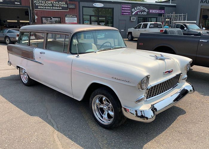 Antique Automobile Museum Rust Valley Restorer's Mike Hall Sends 500-car Collection to ... photo