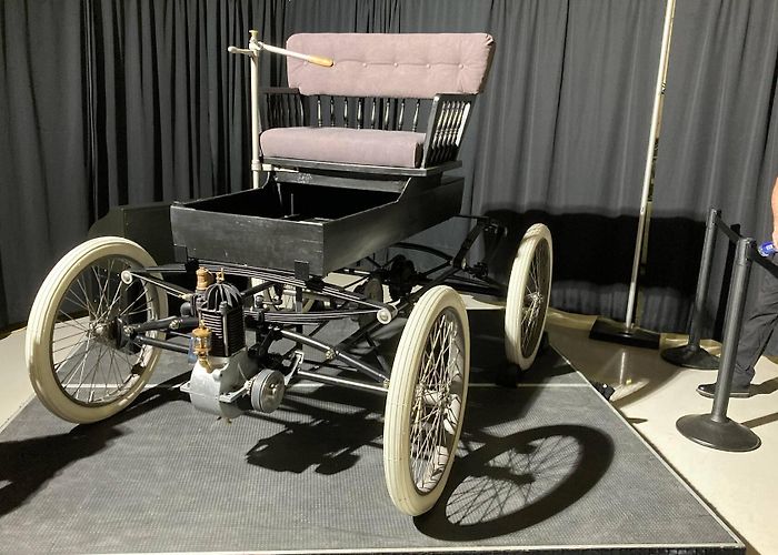 Antique Automobile Museum Fossmobile, Canada's First Gas-Powered Car, Reborn After 125 Years ... photo