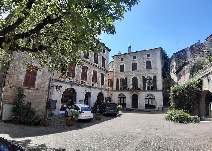 Puy-l'Eveque photo