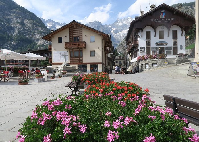 Courmayeur photo