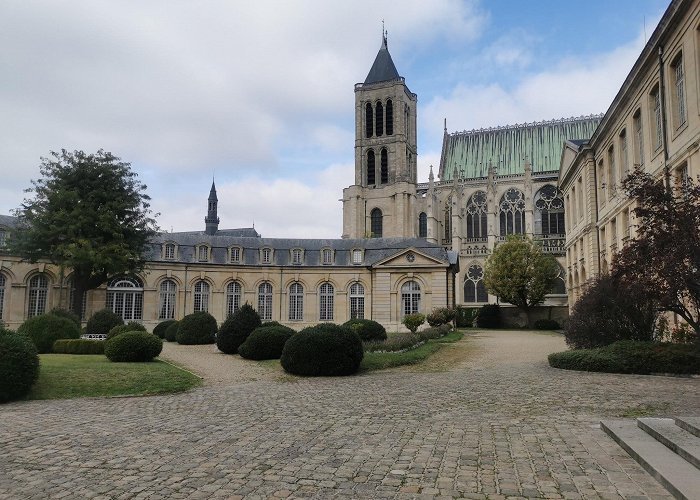 Saint-Denis (Seine-Saint-Denis) photo