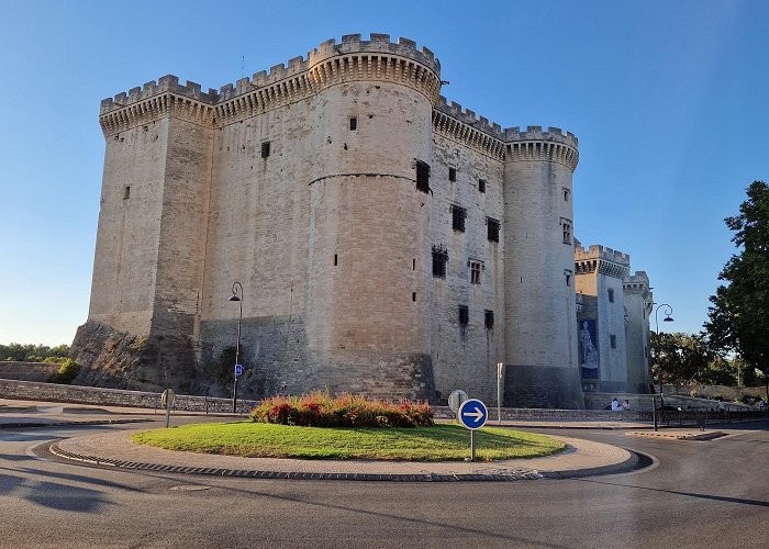 Tarascon photo