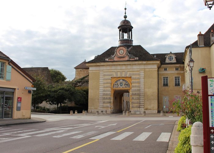 Givry (Saone-et-Loire) photo