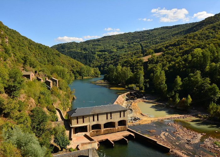 Brousse-le-Chateau photo