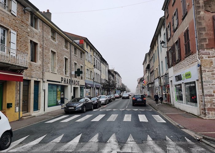 Saint-Laurent-sur-Saone photo