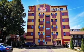 Vila Hd Aparthotel Hunedoara Exterior photo