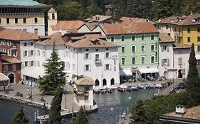 Geier Hotel Torbole Sul Garda Exterior photo