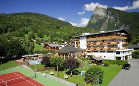 Chalet-Hôtel Neige et Roc, The Originals Relais  Samoëns Exterior photo