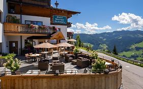 Das Gruenholz Aparthotel Mühlbach am Hochkönig Exterior photo