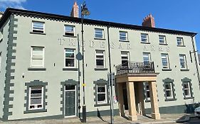 Tredegar Arms Hotel Exterior photo