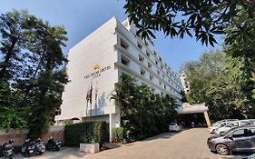 Pride Hotel Poona Exterior photo