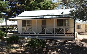 Golden Heritage Cottages Beechworth Exterior photo