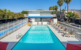 Motel 6-Santa Barbara, Ca - State Street Exterior photo