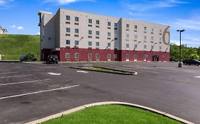 Motel 6 Wilkes Barre Arena Exterior photo