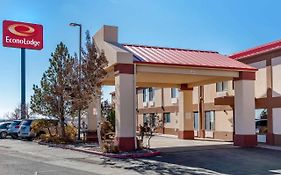 Econo Lodge Pueblo Exterior photo