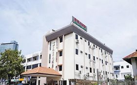 Palace Inn Miri Exterior photo