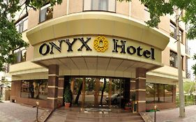 Onyx Hotel Bisjkek Exterior photo