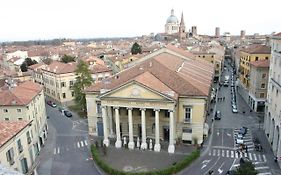 Hotel Italia City Center Mantua Exterior photo