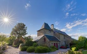 Manoir Le Courtillon Bed and Breakfast Le Pont Rean Exterior photo