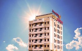 Meenakshi's Sunshine Hotel Madurai Exterior photo