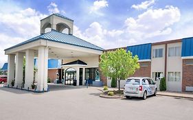 Days Inn Hotel & Conference Center La Crosse Exterior photo