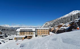 Almhotel Kaernten Sonnenalpe Nassfeld Exterior photo