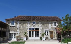 La Grange De Lucie -Chambres D'Hotes En Perigord-Dordogne Nanteuil-Auriac-de-Bourzac Exterior photo