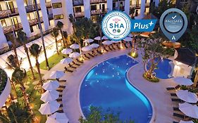 Ibis Phuket Patong - Sha Extra Plus Hotel Exterior photo