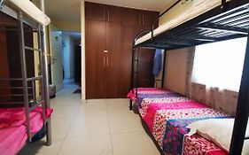 Bed Space For Females Near Metro Station Dubai Exterior photo