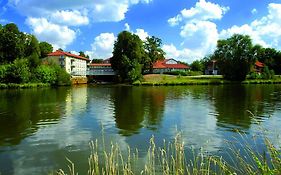 Hotel Weserschloesschen Nienburg  Exterior photo