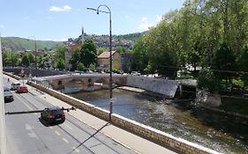 Studio Park Appartement Sarajevo Exterior photo