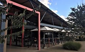 The Courtyard Guest House Clarens Exterior photo