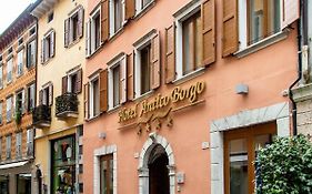 Hotel Antico Borgo Riva del Garda Exterior photo