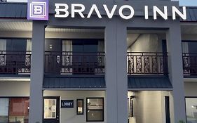 Bravo Inn Johnson City Exterior photo